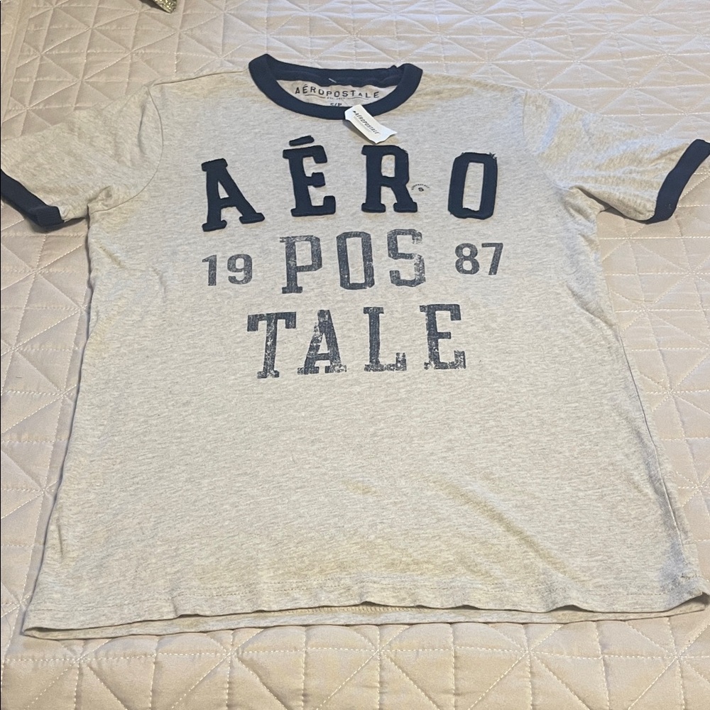 Aeropostale Heather Gray and Navy Tee